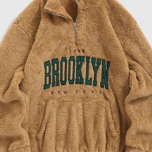 Sweat moumoute raffiné avec inscription brodée