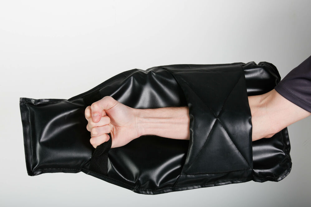 Bouclier d’opposition de basket-ball B.Ease – Image 2