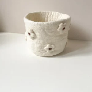 Panier fleurs en laine feutrée – Bee Bohème