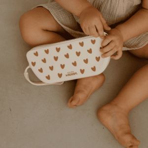 Trousse enfant silicone | Coeurs – Atelier wagram